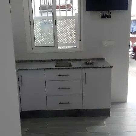 Estudio Central Y Cerca De La Playa 아파트 *