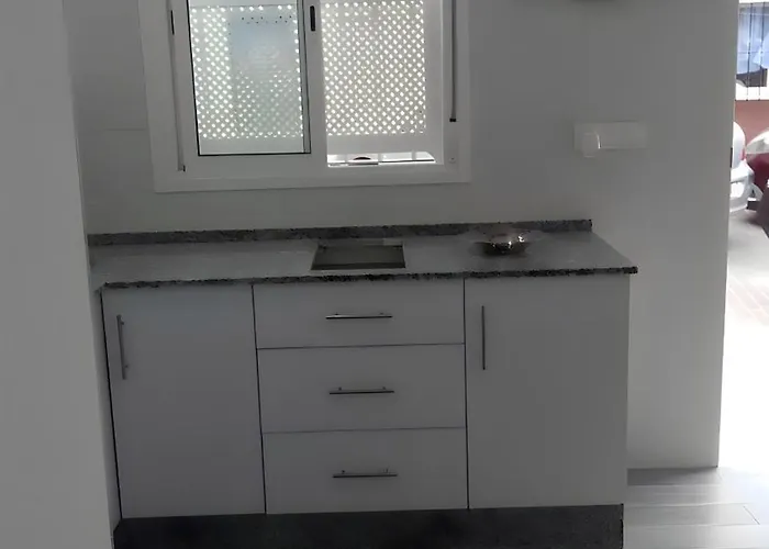 Estudio Central Y Cerca De La Playa 아파트 *