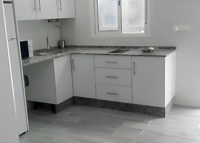 Estudio Central Y Cerca De La Playa