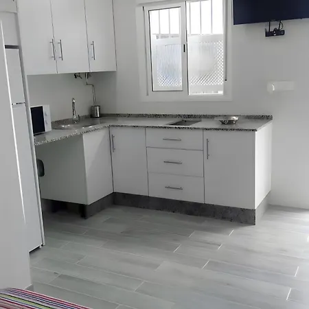 Estudio Central Y Cerca De La Playa